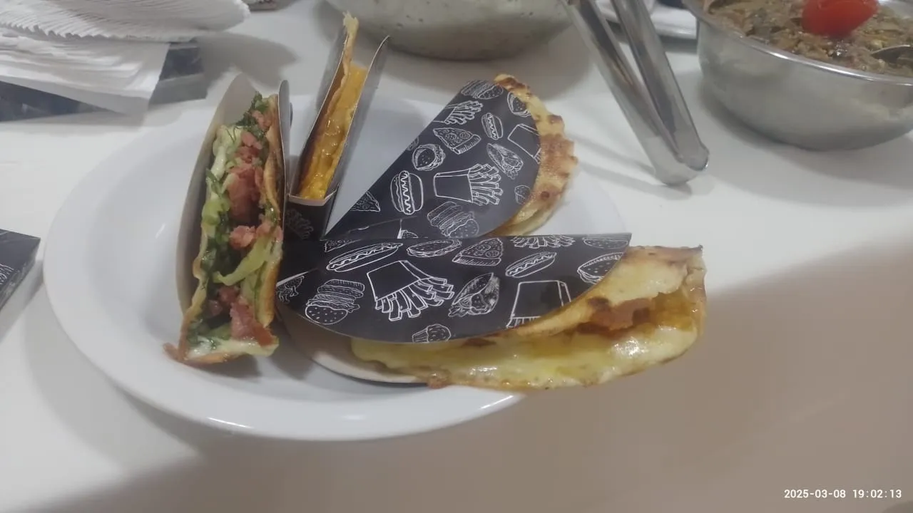 Buffet de Crepe Francês de Cone no Centro Imagem