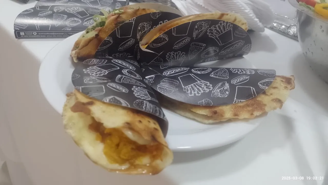Buffet de Crepe Francês de Cone no Embu Imagem